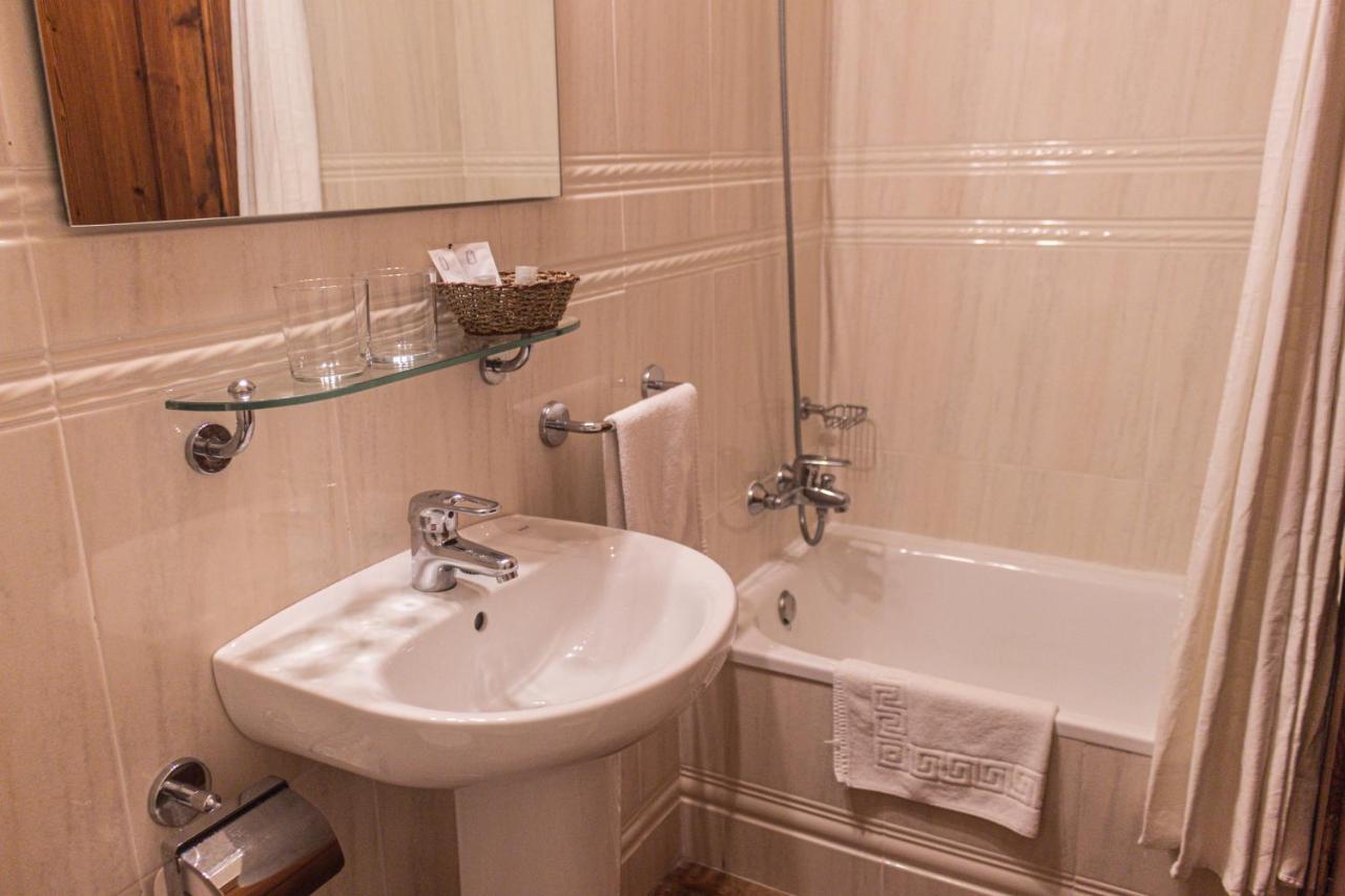 Hotel Tarbena Bagian luar foto