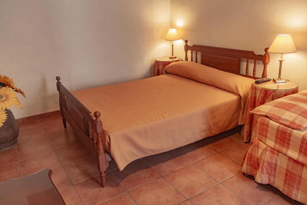 Hotel Tarbena Bagian luar foto