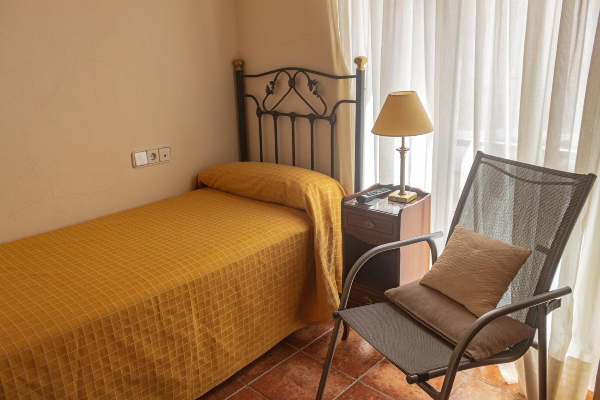 Hotel Tarbena Bagian luar foto